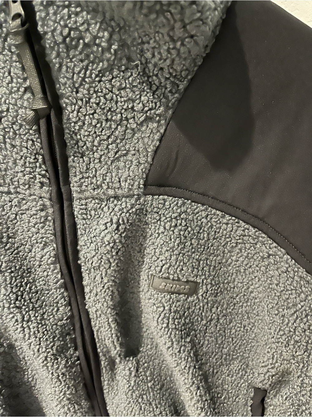 SKIMS Teddy Boxy Zip Up Jacket - Picture 5 of 5